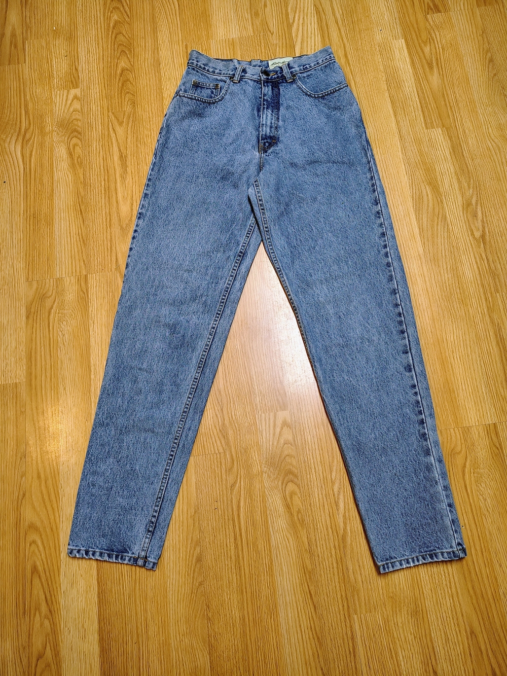 Eddie Bauer vintage 90's,Loose Fit Mom ,Blue Denim Jeans Size 8 Tall